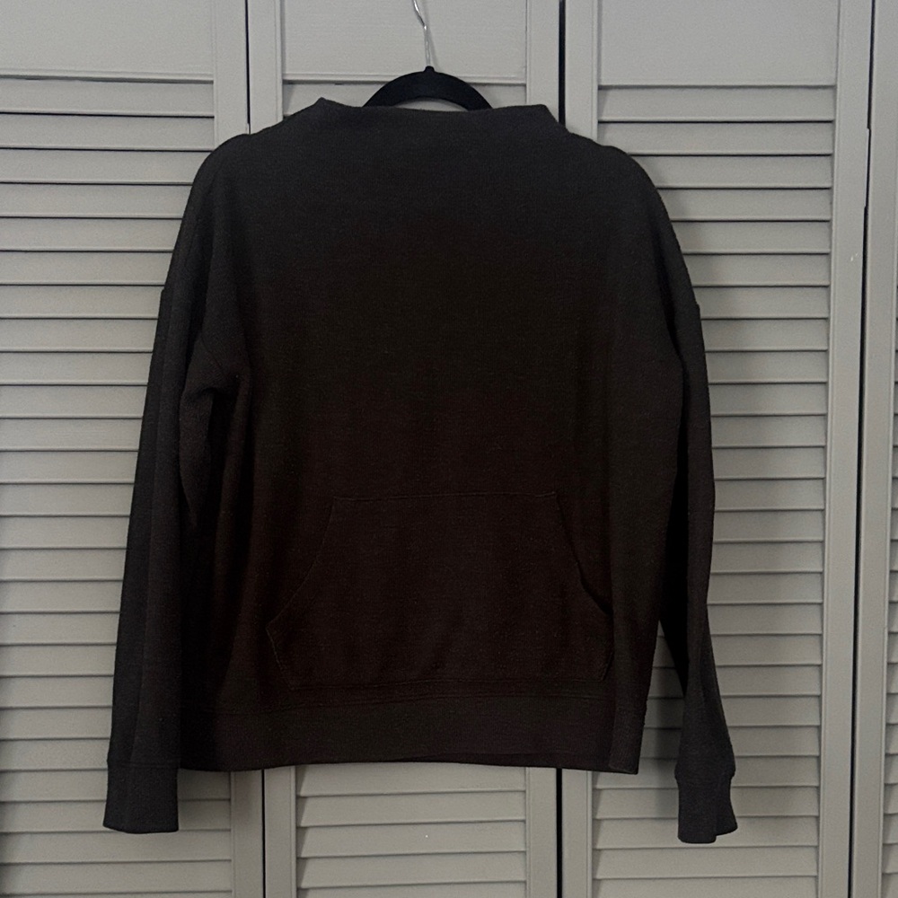 Banana Republic charcoal Sweater